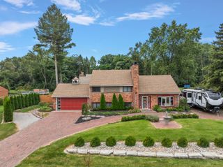 26777 Ross Drive, Redford, MI 48239