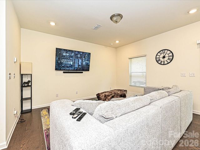 348 abington Street, Matthews, NC 28104