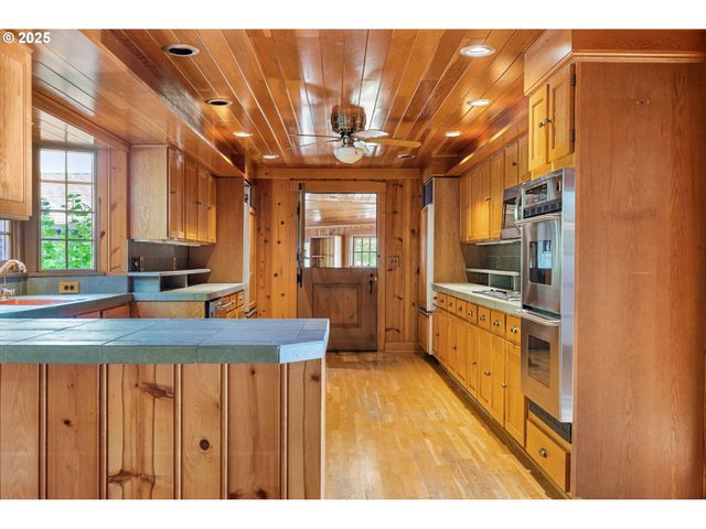 35960 Ne WILSONVILLE Rd, Newberg, OR 97132