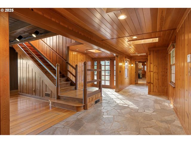 35960 Ne WILSONVILLE Rd, Newberg, OR 97132