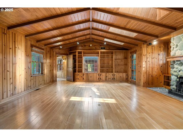 35960 Ne WILSONVILLE Rd, Newberg, OR 97132
