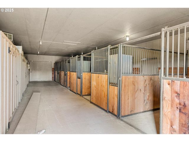 35960 Ne WILSONVILLE Rd, Newberg, OR 97132