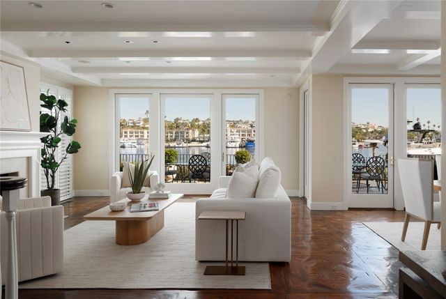 600 Via Lido Nord, Newport Beach, CA 92663