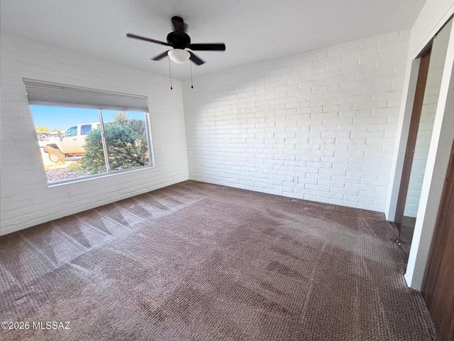 9042 E 5th Street, Tucson, AZ 85710
