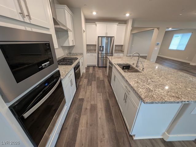 1039 Forest Falcon Drive, Henderson, NV 89011