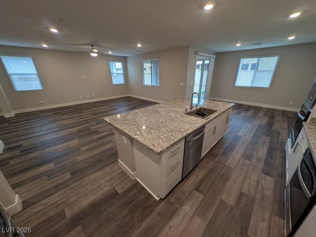 1039 Forest Falcon Drive, Henderson, NV 89011