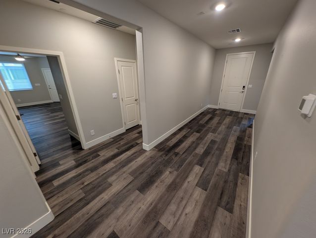 1039 Forest Falcon Drive, Henderson, NV 89011