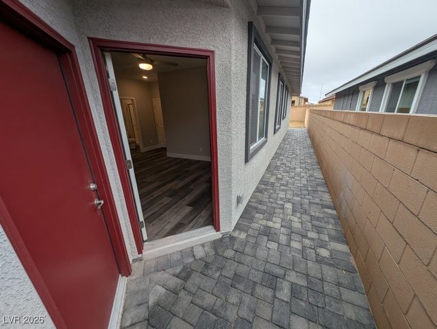 1039 Forest Falcon Drive, Henderson, NV 89011