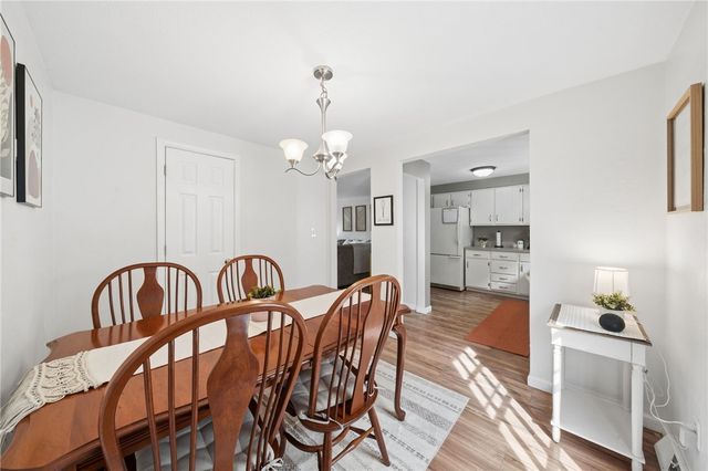 210 Timber Dr, Trafford, PA 15085