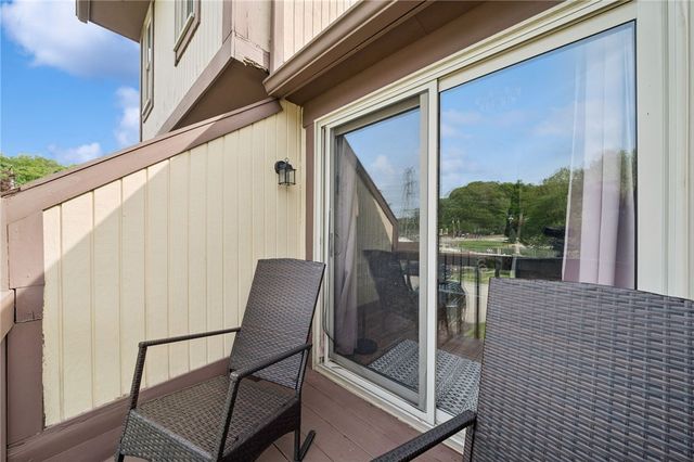 210 Timber Dr, Trafford, PA 15085
