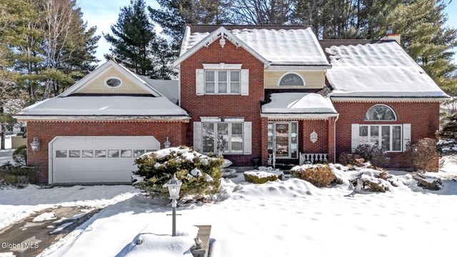 225 Long Meadow Lane, Rotterdam, NY 12306