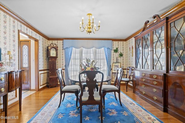 225 Long Meadow Lane, Rotterdam, NY 12306