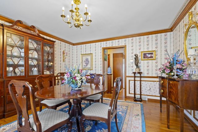 225 Long Meadow Lane, Rotterdam, NY 12306