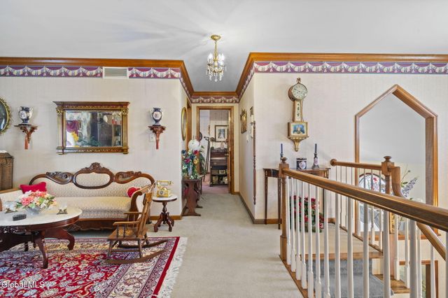 225 Long Meadow Lane, Rotterdam, NY 12306