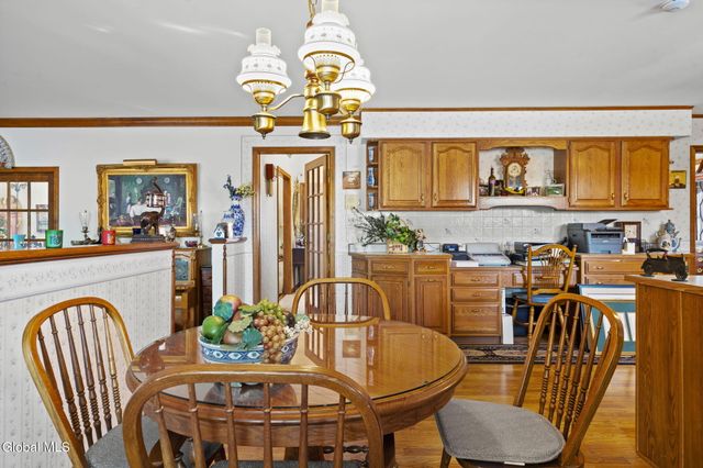 225 Long Meadow Lane, Rotterdam, NY 12306