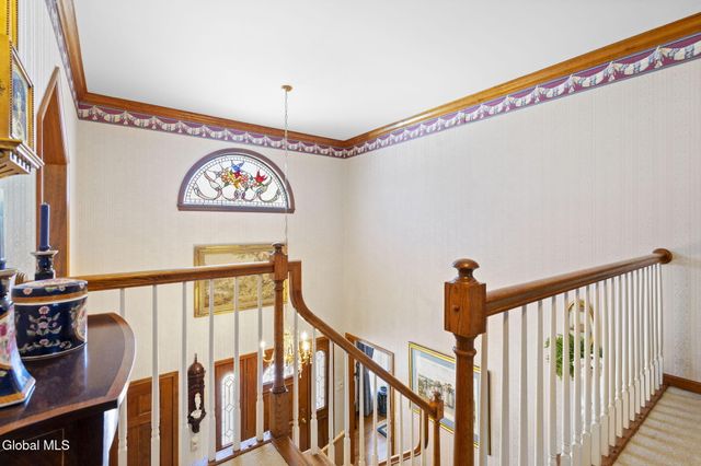 225 Long Meadow Lane, Rotterdam, NY 12306