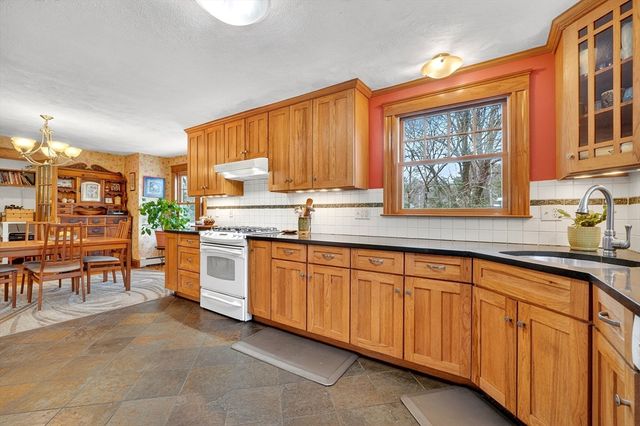 49 Pond Street, Westwood, MA 02090