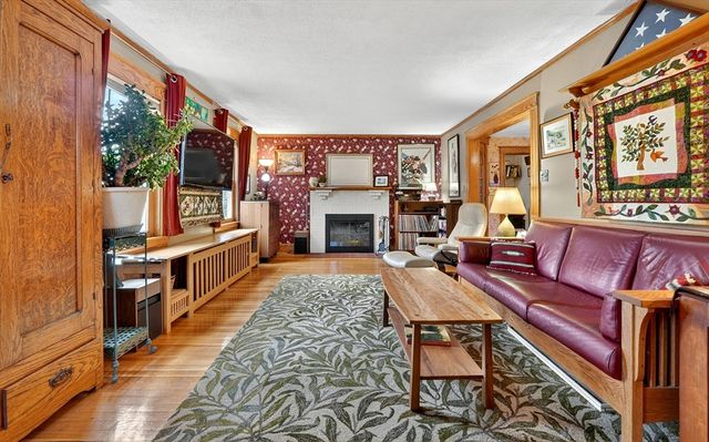 49 Pond Street, Westwood, MA 02090