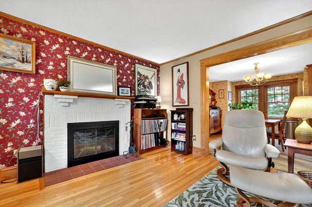 49 Pond Street, Westwood, MA 02090