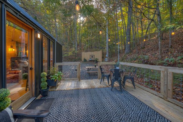 32 Rollingwood Lane, Murphy, NC 28906