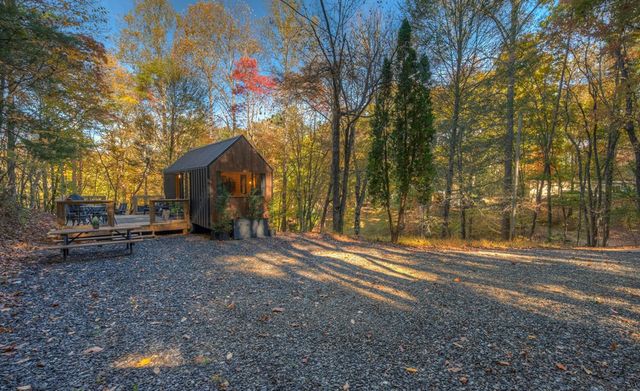 32 Rollingwood Lane, Murphy, NC 28906