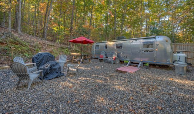 32 Rollingwood Lane, Murphy, NC 28906