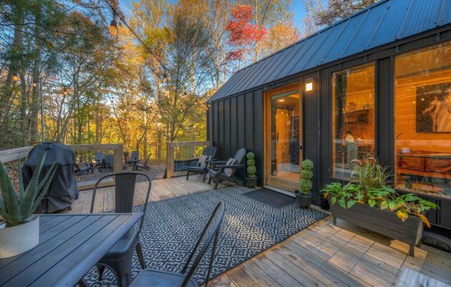 32 Rollingwood Lane, Murphy, NC 28906