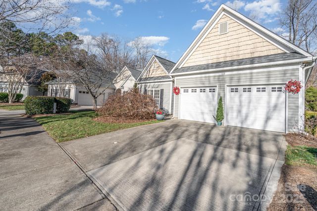 119 Ivy Creek Lane, Mooresville, NC 28115