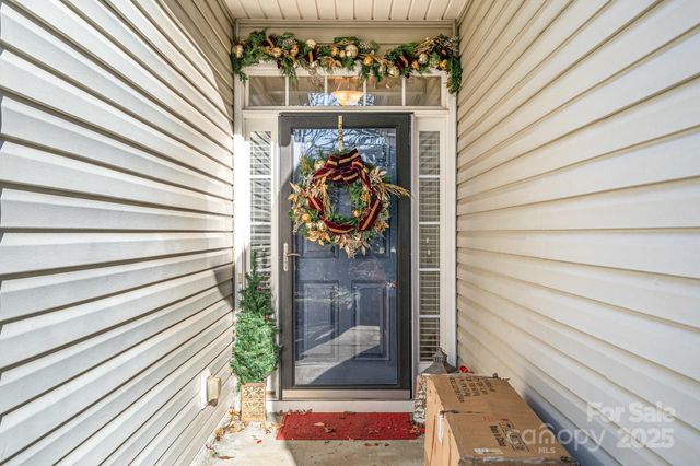 119 Ivy Creek Lane, Mooresville, NC 28115