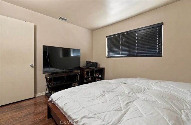 21211 Haston Place, Lakewood, CA 90715