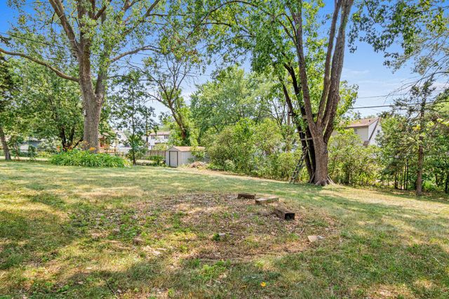 452 109th Avenue NW, Coon Rapids, MN 55448