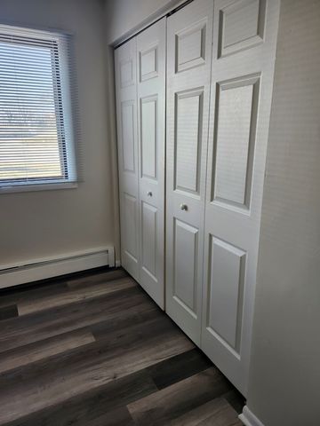 7715 Woodward Avenue 3B, Woodridge, IL 60517