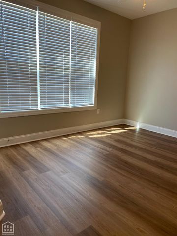 900 Gloucester Drive, Jonesboro, AR 72401