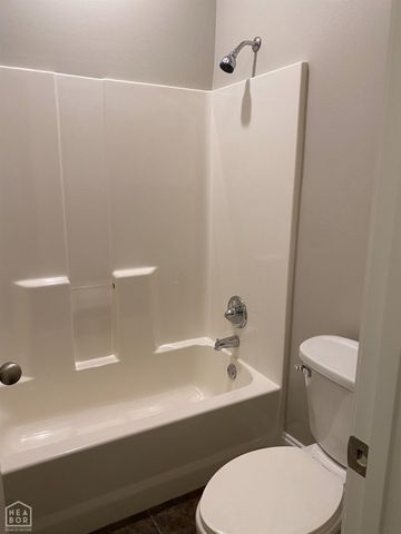 900 Gloucester Drive, Jonesboro, AR 72401