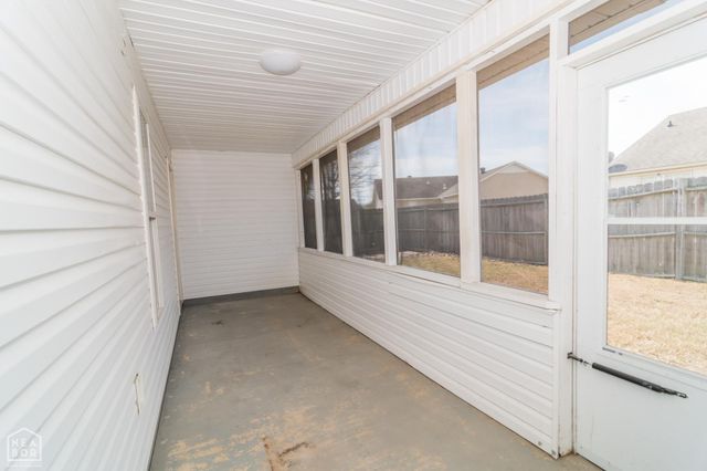 900 Gloucester Drive, Jonesboro, AR 72401