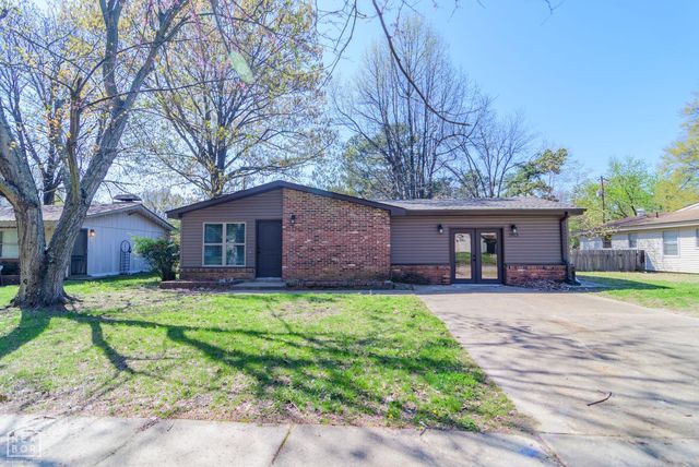 900 Gloucester Drive, Jonesboro, AR 72401