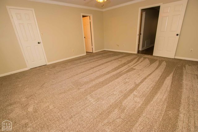 900 Gloucester Drive, Jonesboro, AR 72401