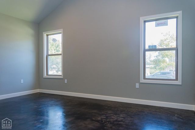 900 Gloucester Drive, Jonesboro, AR 72401