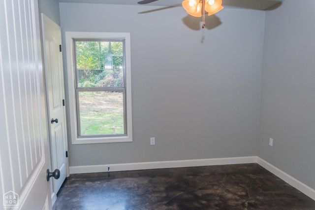 900 Gloucester Drive, Jonesboro, AR 72401