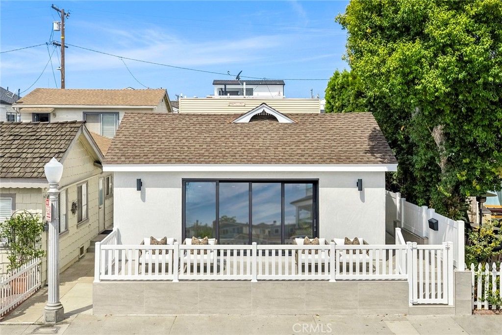 121 Marine Avenue, Newport Beach, CA 92662 — exterior