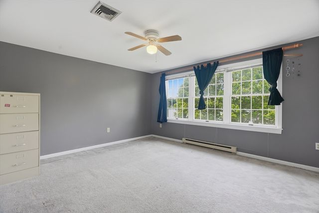 11 Jeffrey Lane, Freetown, MA 02702
