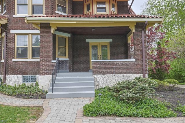 115 E Mills Avenue, Wyoming, OH 45215