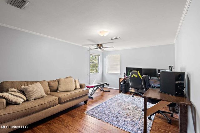 1423 NE Roxbury Place, Jackson, MS 39211