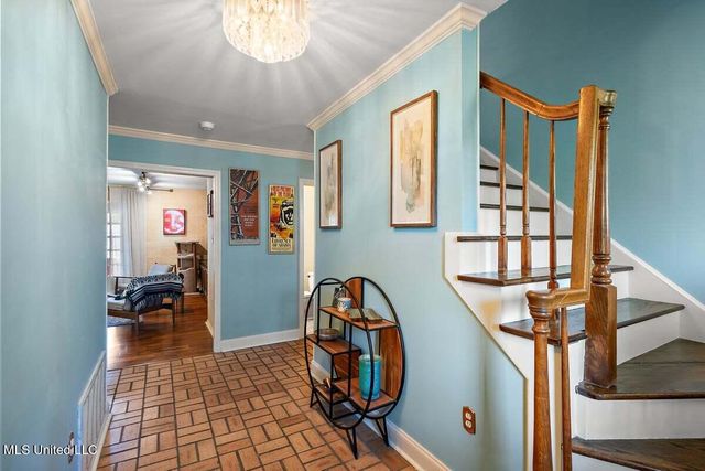 1423 NE Roxbury Place, Jackson, MS 39211