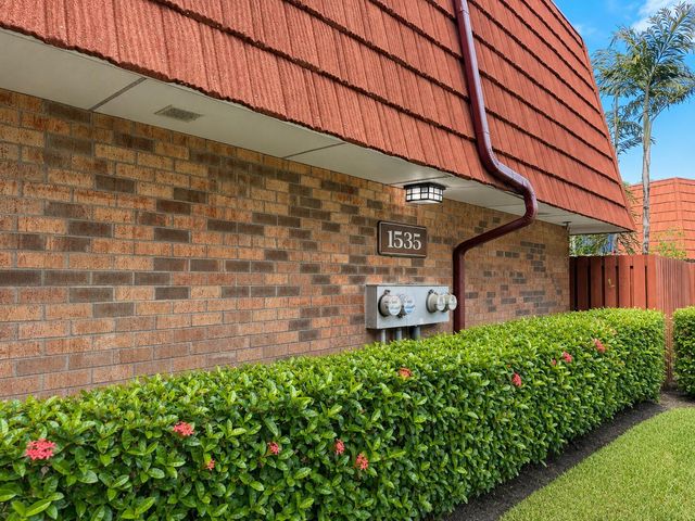 1535 MASTERS Circle 148, Delray Beach, FL 33445