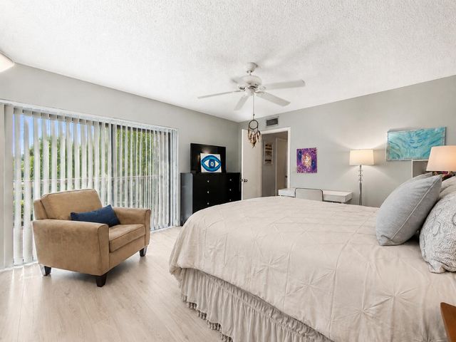 1535 MASTERS Circle 148, Delray Beach, FL 33445