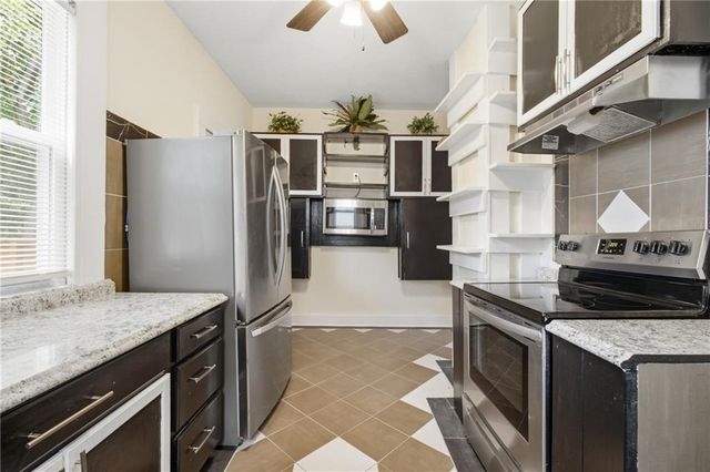 3230 Bellefontaine Avenue, Kansas City, MO 64128