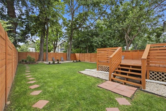 3230 Bellefontaine Avenue, Kansas City, MO 64128