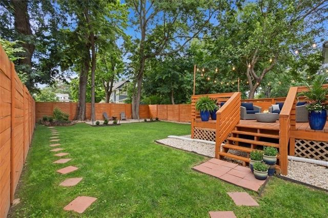 3230 Bellefontaine Avenue, Kansas City, MO 64128