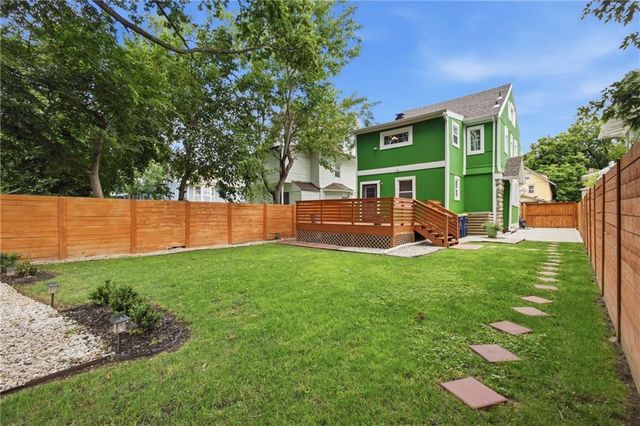 3230 Bellefontaine Avenue, Kansas City, MO 64128